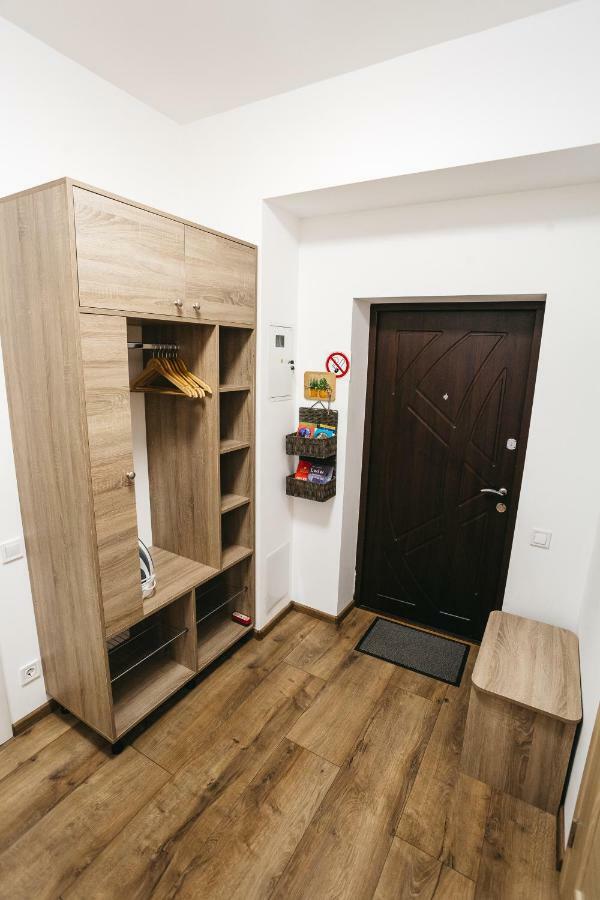 "Green Oasis Apartment" Lviv Dış mekan fotoğraf